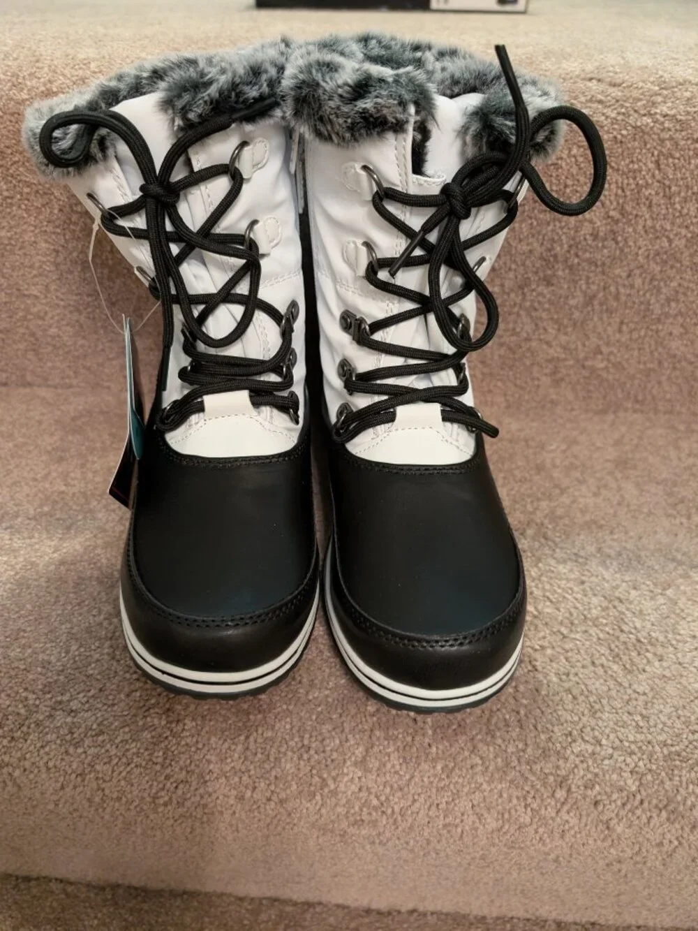 TOTES waterproof winter snow boots white black size 6